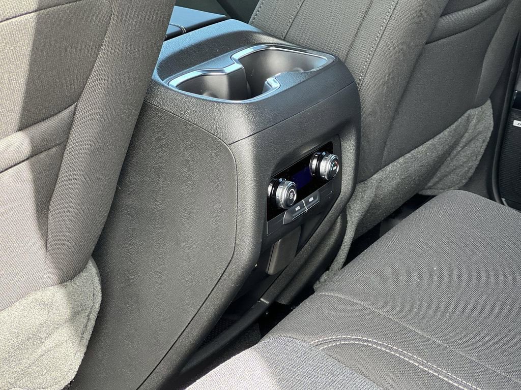 New 2026 GMC Acadia Elevation image 26