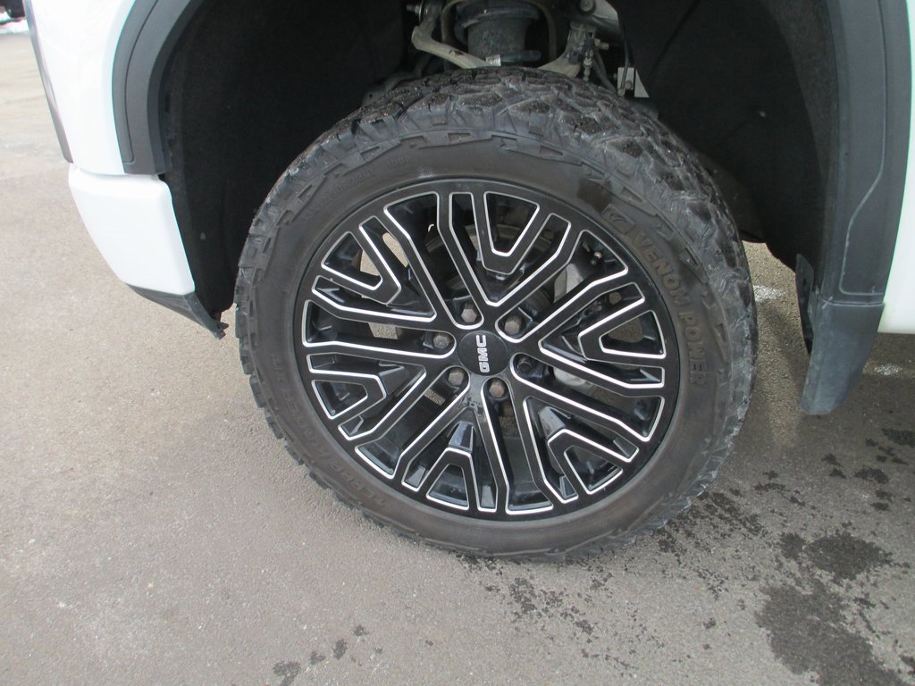 Used 2019 GMC Sierra 1500 AT4 w/ AT4 Premium Package image 13
