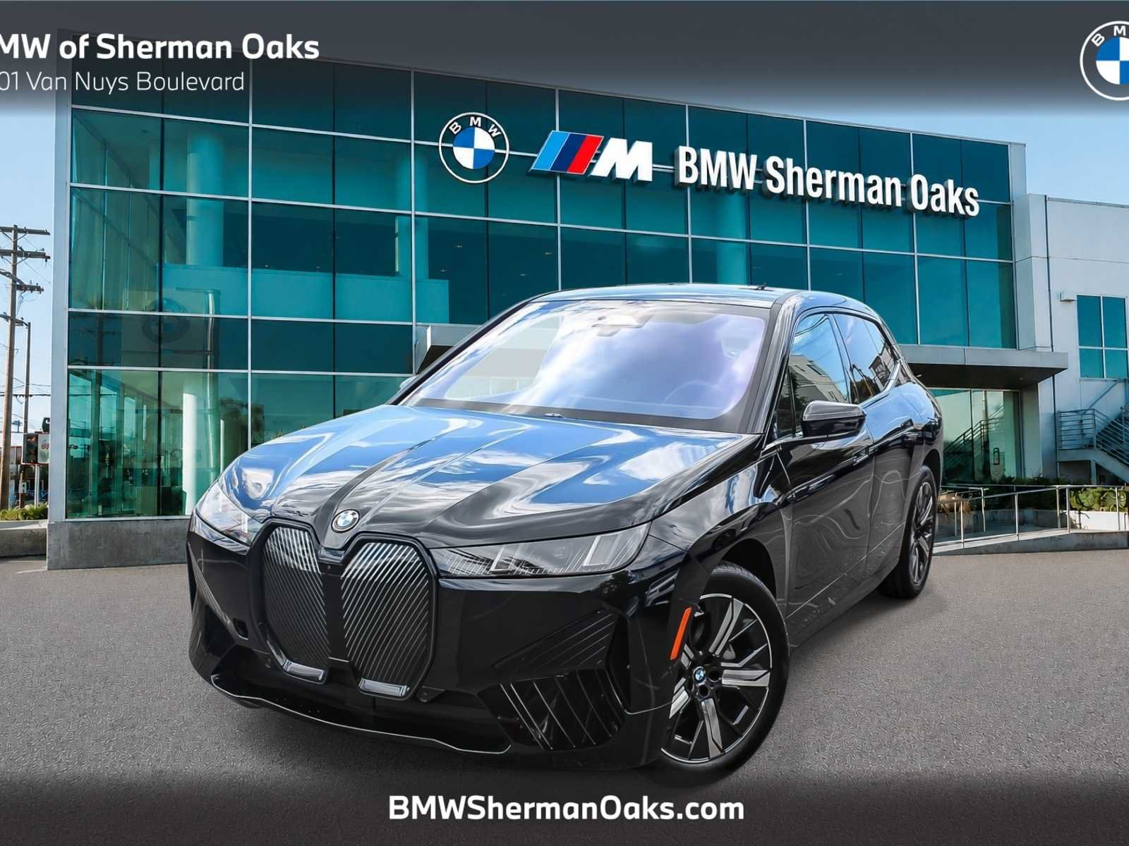 New 2026 BMW iX xDrive60 w/ Premium Package