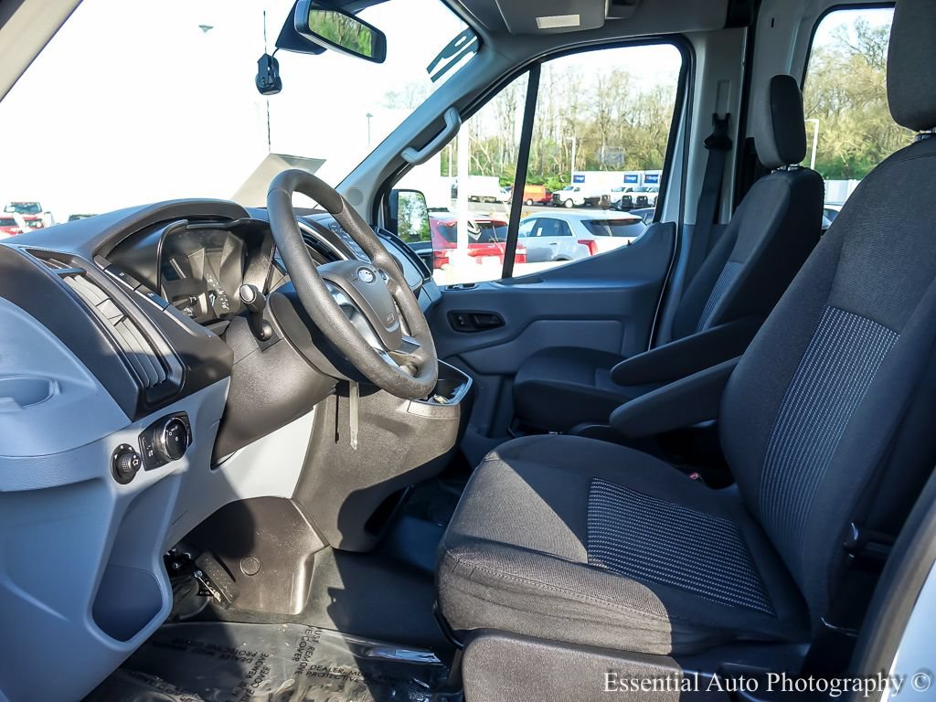 Used 2019 Ford Transit 250 148 Medium Roof RWD image 9