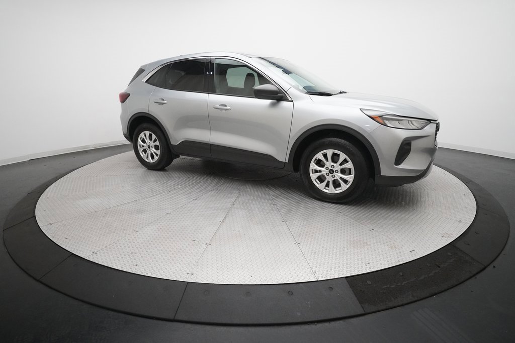 Used 2023 Ford Escape Active image 13