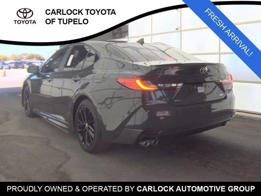 Used 2025 Toyota Camry SE w/ Multimedia Upgrade Package FWD image 5