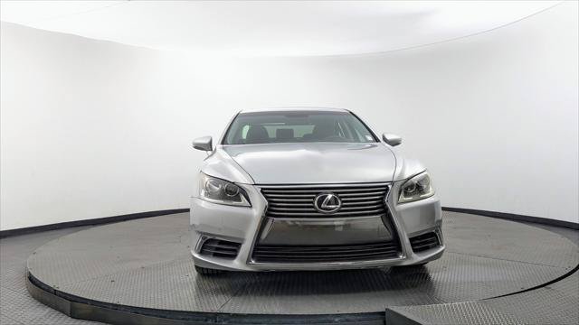 Used 2014 Lexus LS 460 w/ Comfort Package RWD image 12