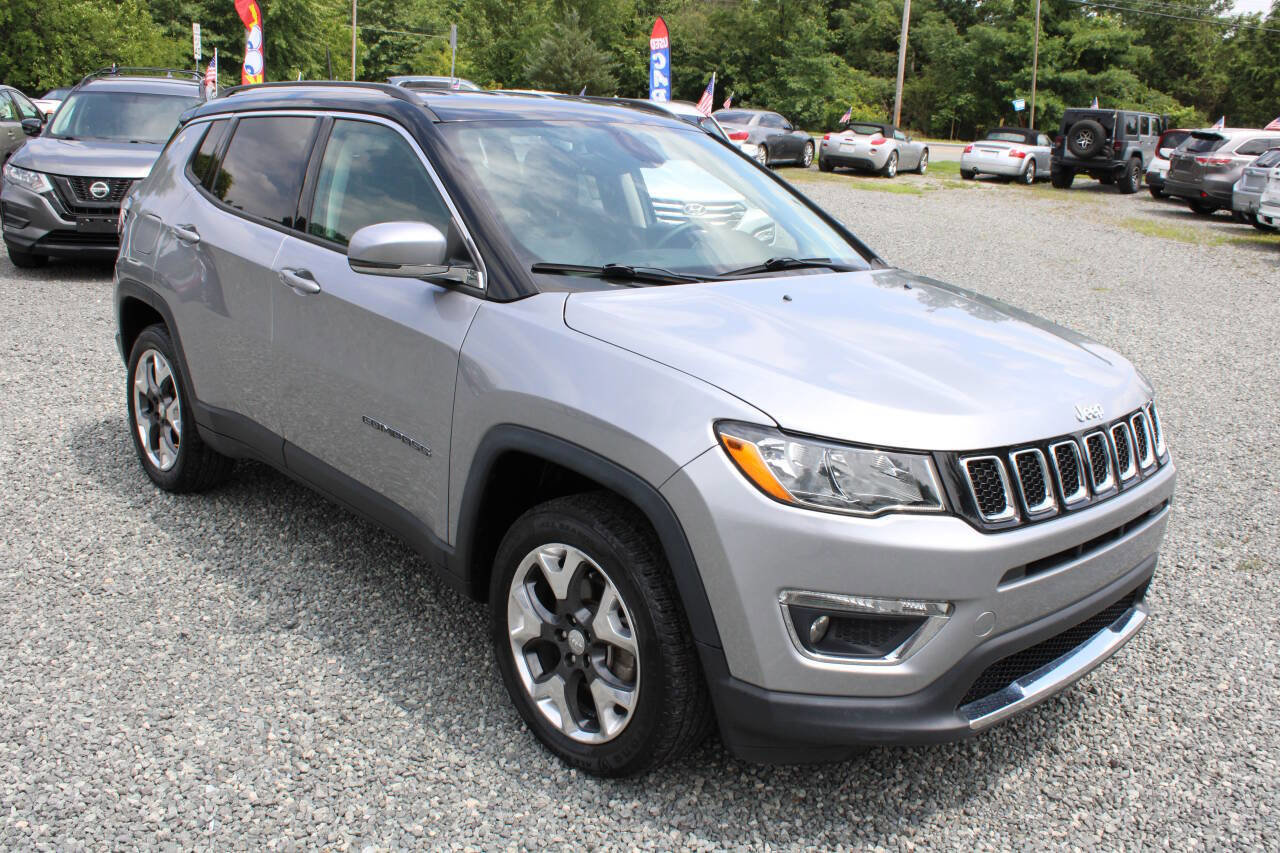 Used 2018 Jeep Compass Limited image 4