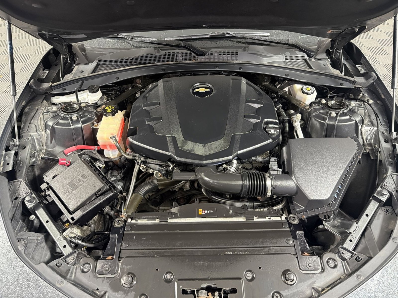 Used 2017 Chevrolet Camaro LT w/ Technology Package image 26