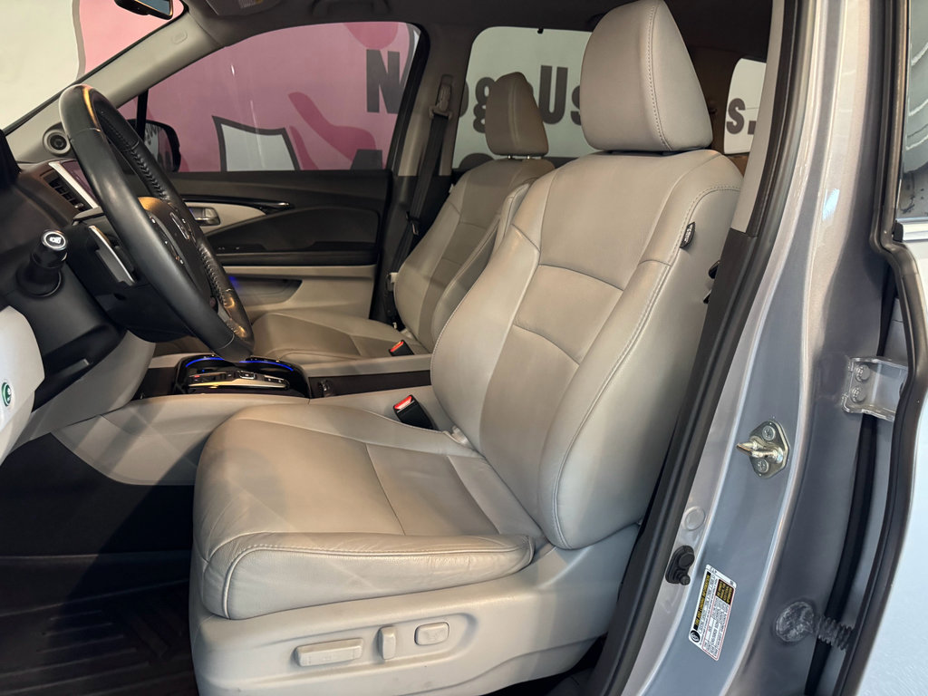 Used 2017 Honda Pilot Touring image 23