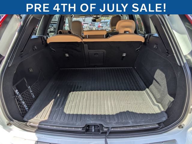 Certified 2023 Volvo XC60 B6 Ultimate w/ Protection Package Premier AWD/4WD image 27