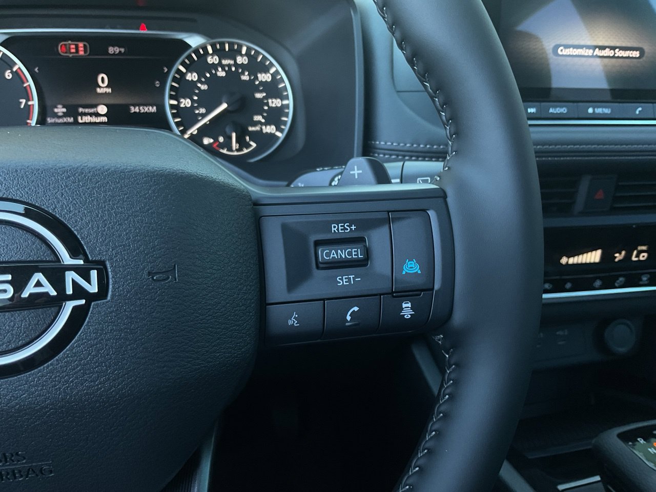 New 2027 Nissan Rogue Dark Armor AWD/4WD image 38