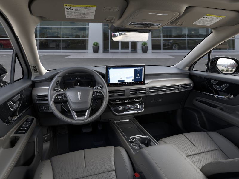 New 2026 Lincoln Corsair Premiere image 9