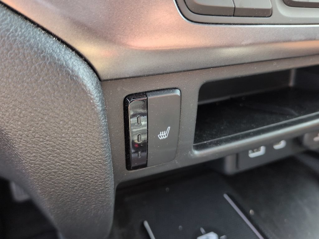 Used 2025 Honda Passport EX-L image 19