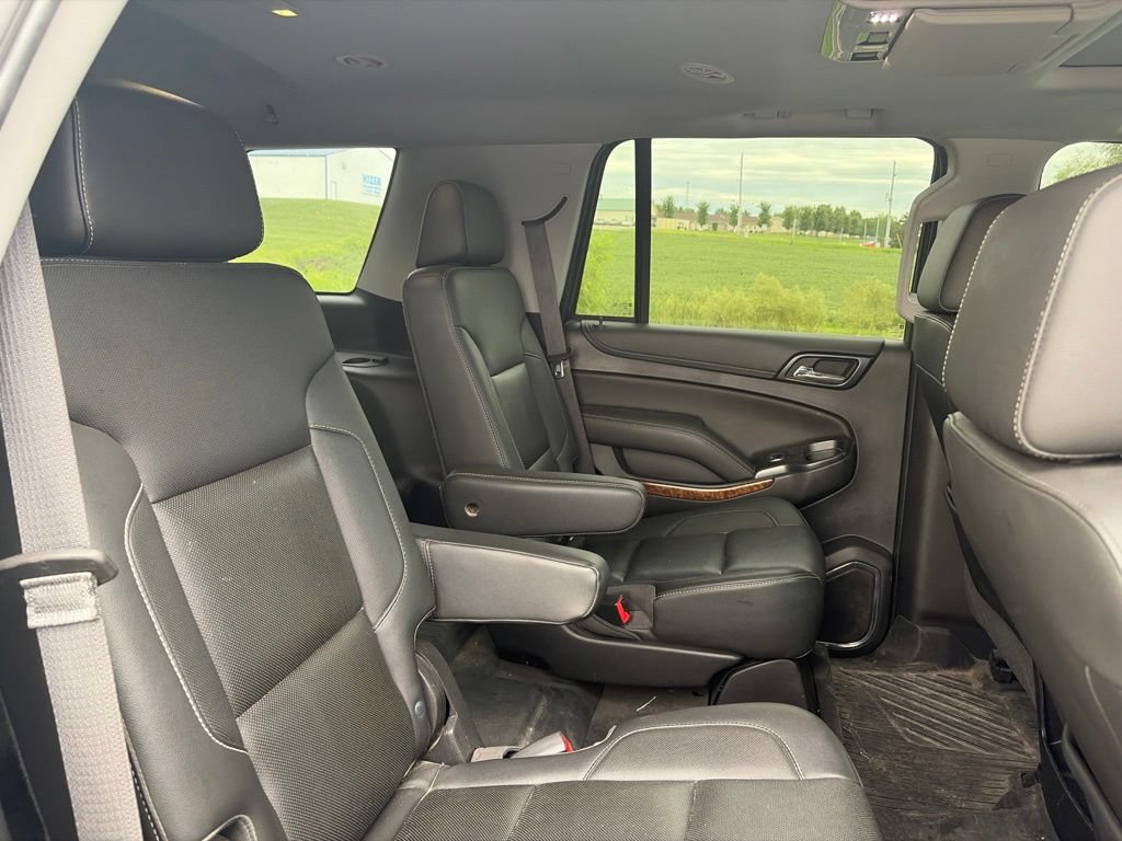 Used 2018 Chevrolet Tahoe Premier AWD/4WD image 11