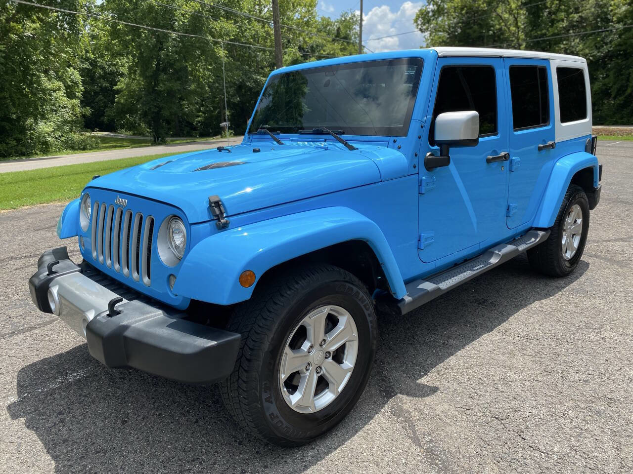 Used 2017 Jeep Wrangler Unlimited Sahara w/ Quick Order Package 24E Chief image 1