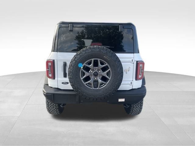 New 2025 Ford Bronco Badlands image 4