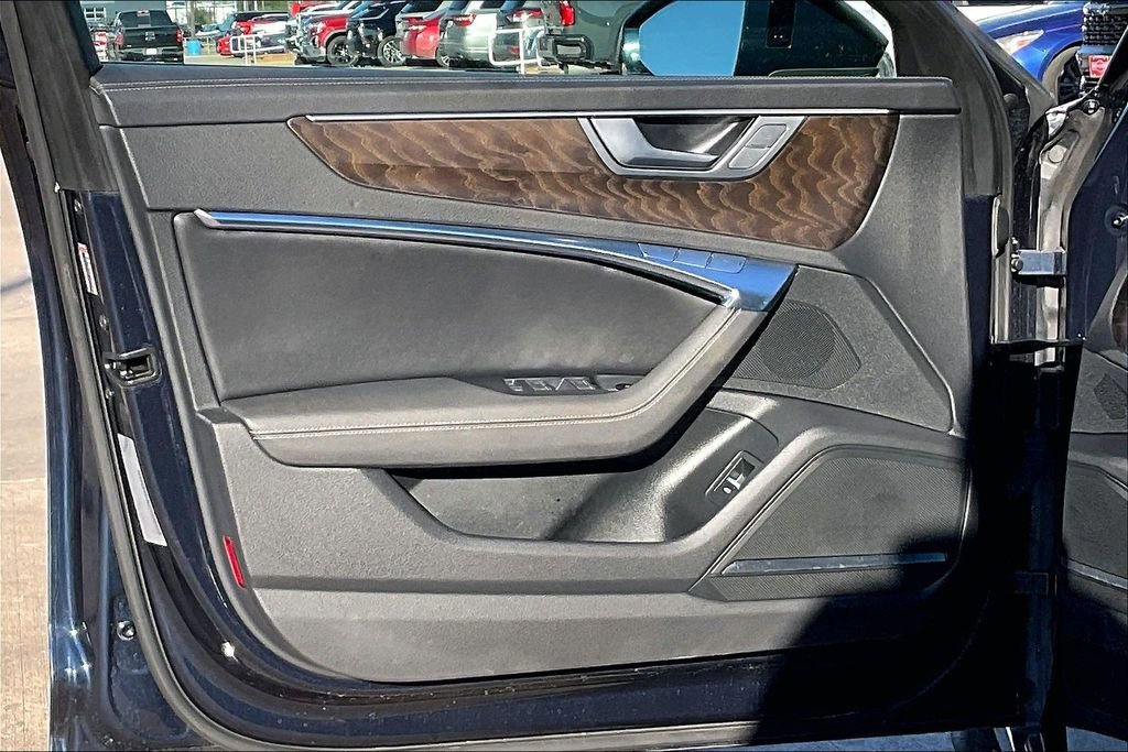 Used 2021 Audi A6 Premium Plus image 17