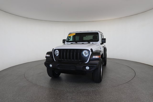 Used 2022 Jeep Wrangler Sport image 32