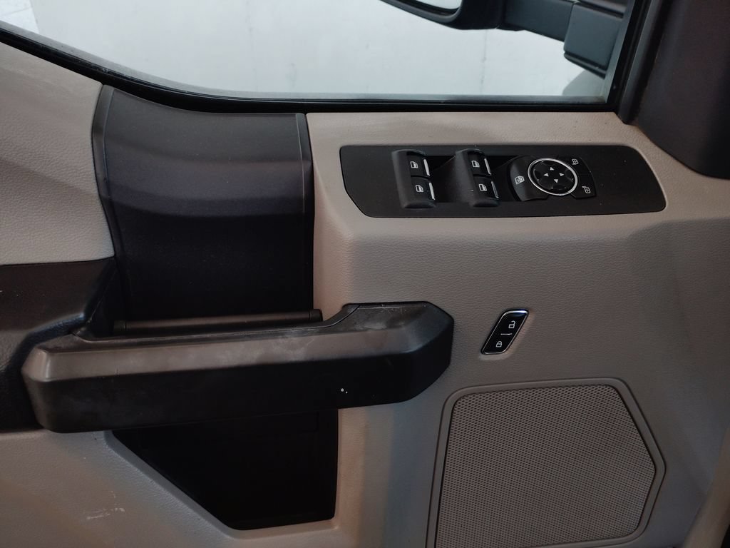 Used 2017 Ford F450 XL w/ Power Equipment Group RWD image 23