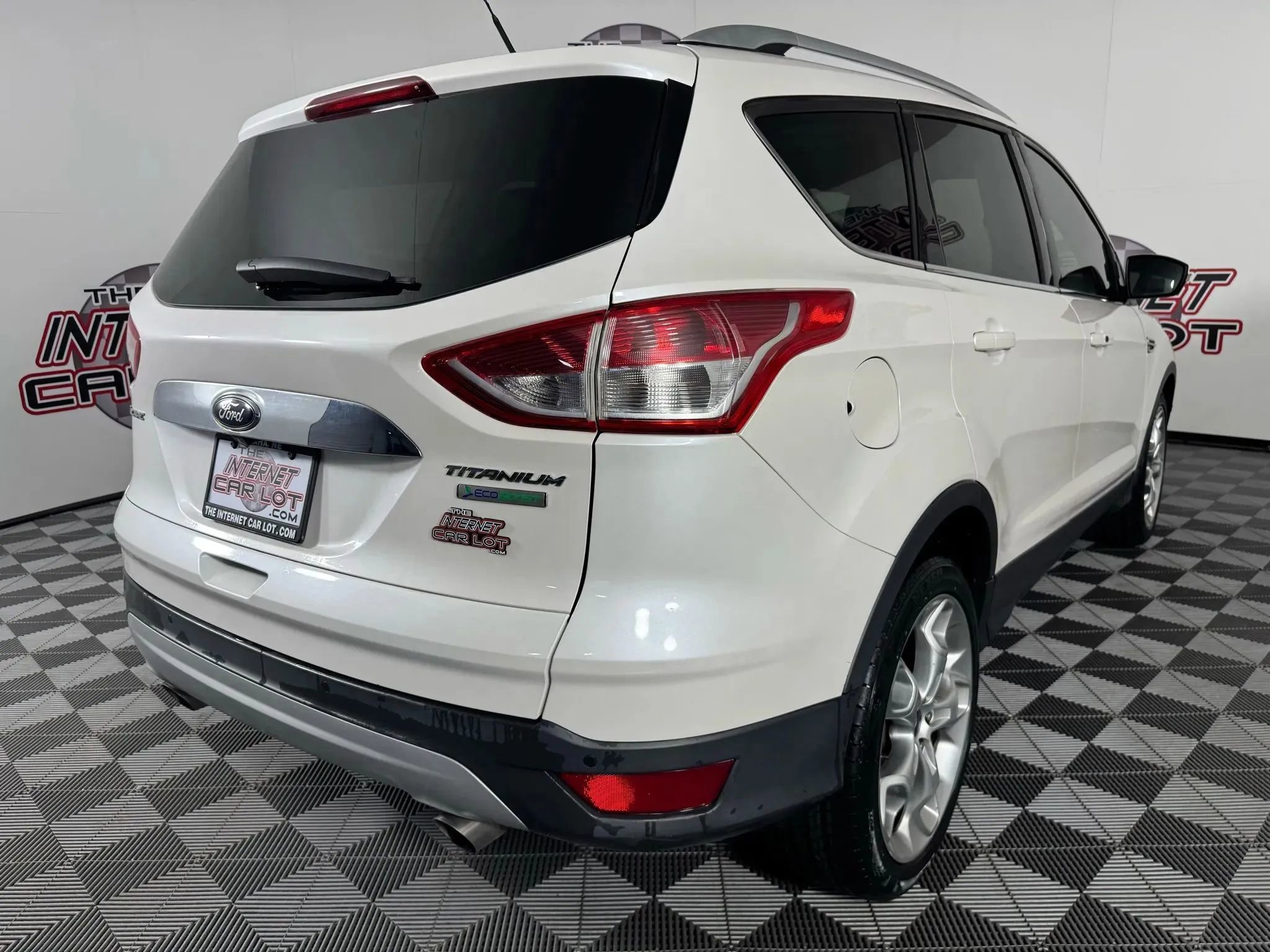 Used 2014 Ford Escape Titanium w/ Equipment Group 401A image 32