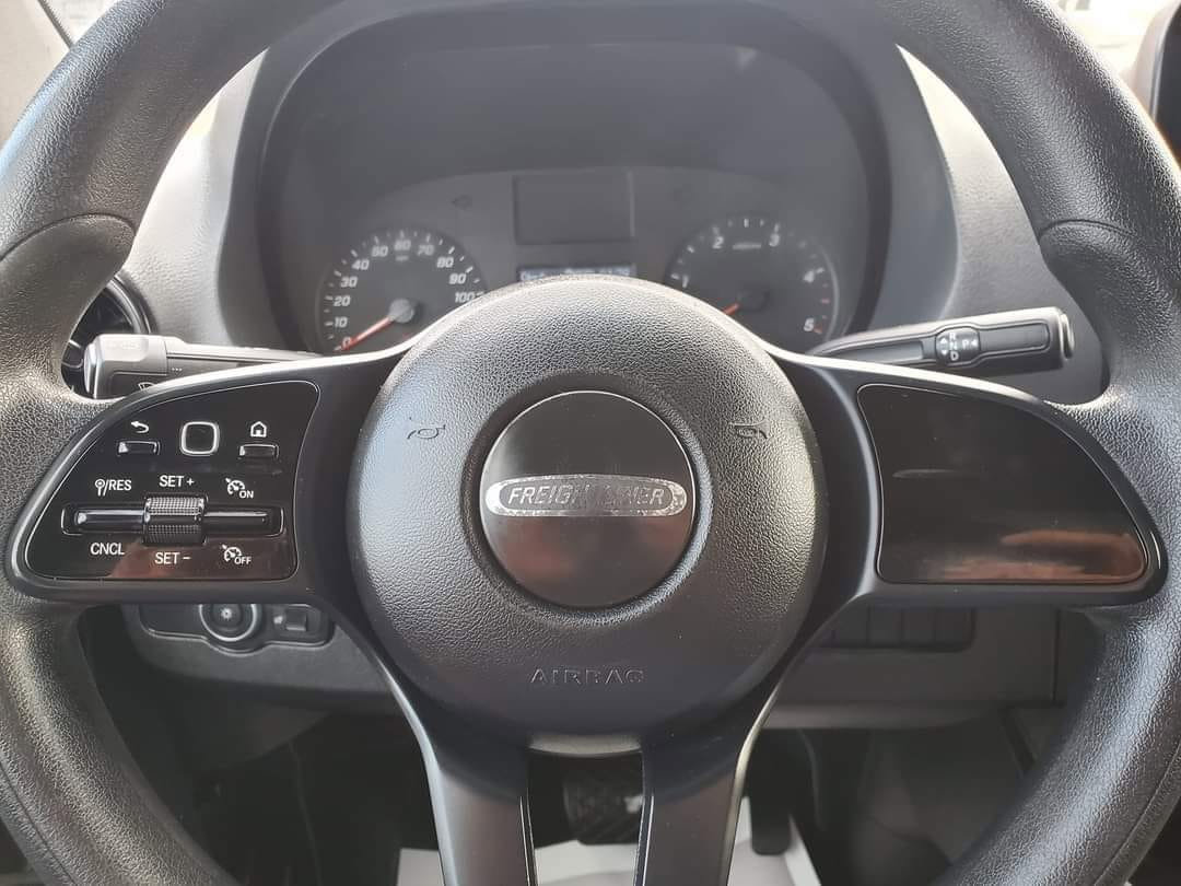 Used 2019 Freightliner Sprinter 2500 w/ Driver Convenience Package image 13