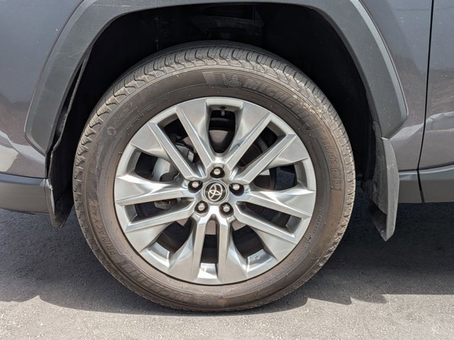 Used 2024 Toyota RAV4 XLE Premium image 3