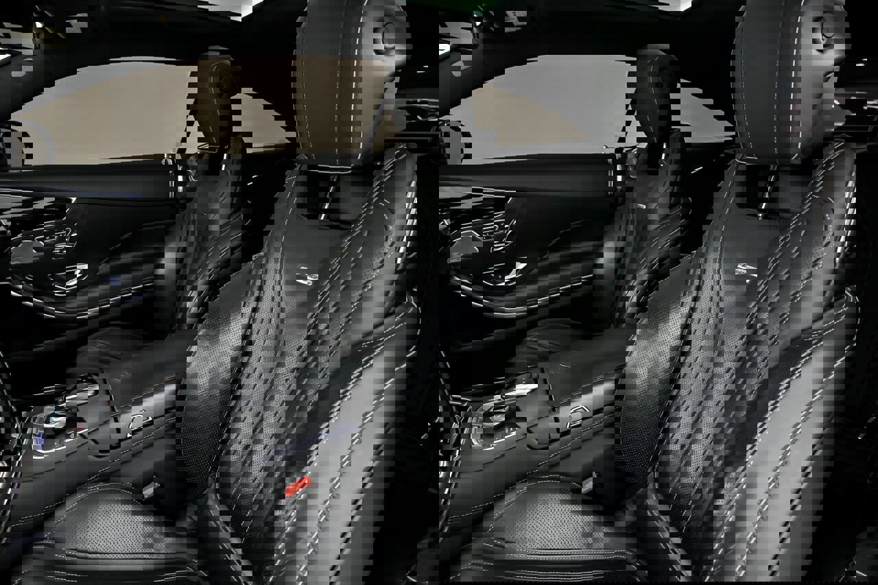 Used 2016 Mercedes-Benz S 63 AMG 4MATIC Coupe image 23