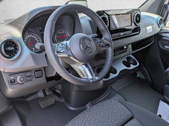 New 2025 Mercedes-Benz Sprinter 2500 image 3