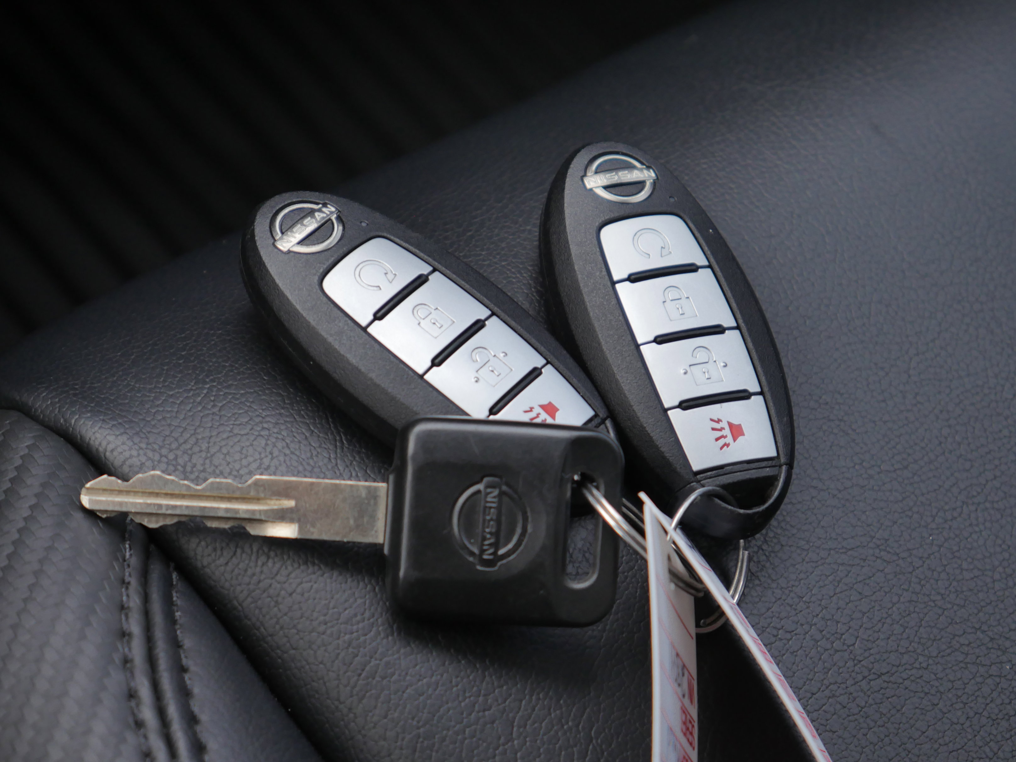 Certified 2022 Nissan Frontier PRO-4X w/ Pro-4X Premium Package image 35