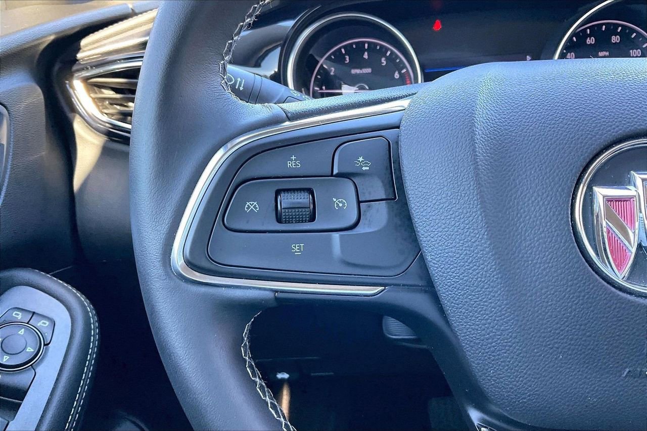 Used 2023 Buick Encore GX Select image 27