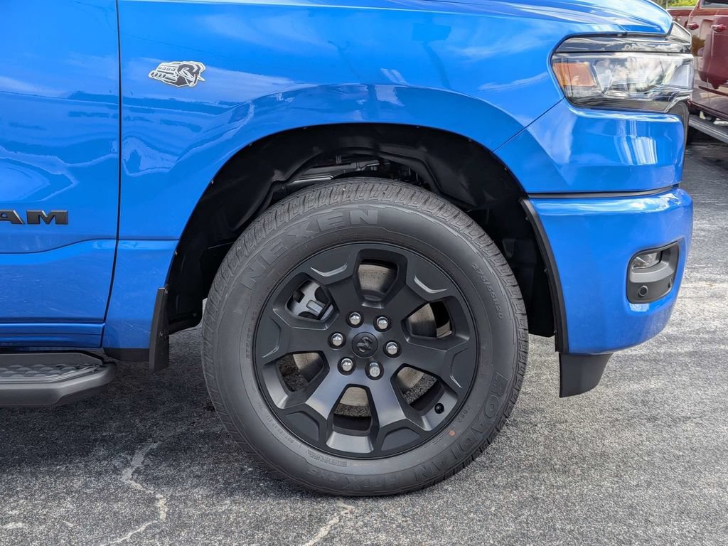 New 2026 RAM 1500 Express AWD/4WD image 11