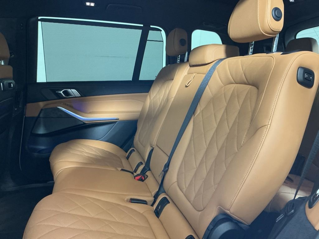 Certified 2024 BMW X7 xDrive40i image 25