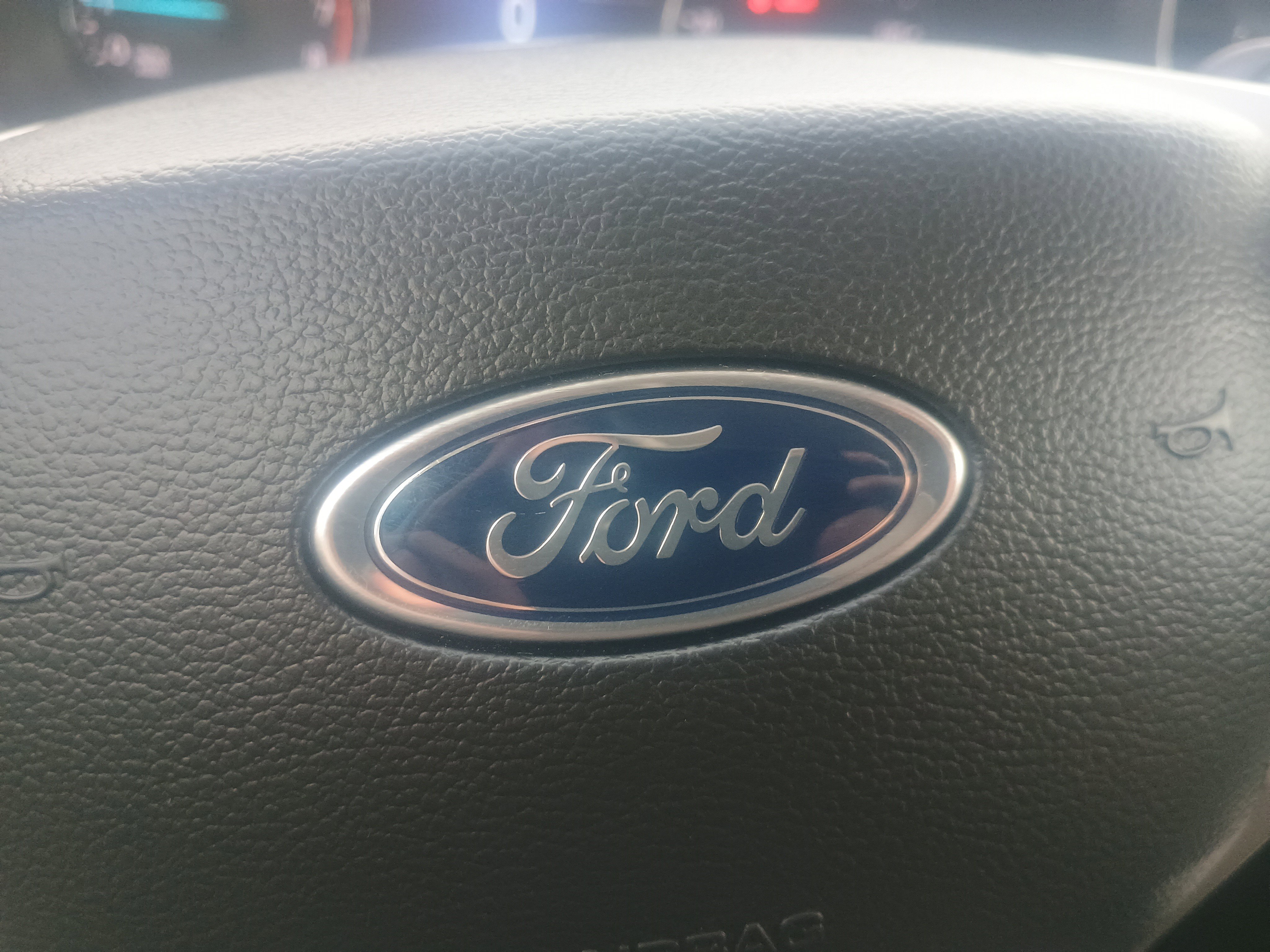 Certified 2023 Ford Explorer XLT w/ Equipment Group 202A image 25