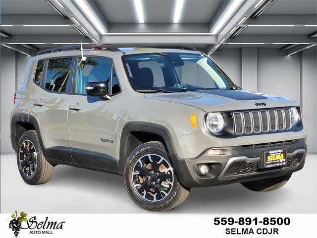 Used 2023 Jeep Renegade Latitude w/ Sun/Sound Group image 1