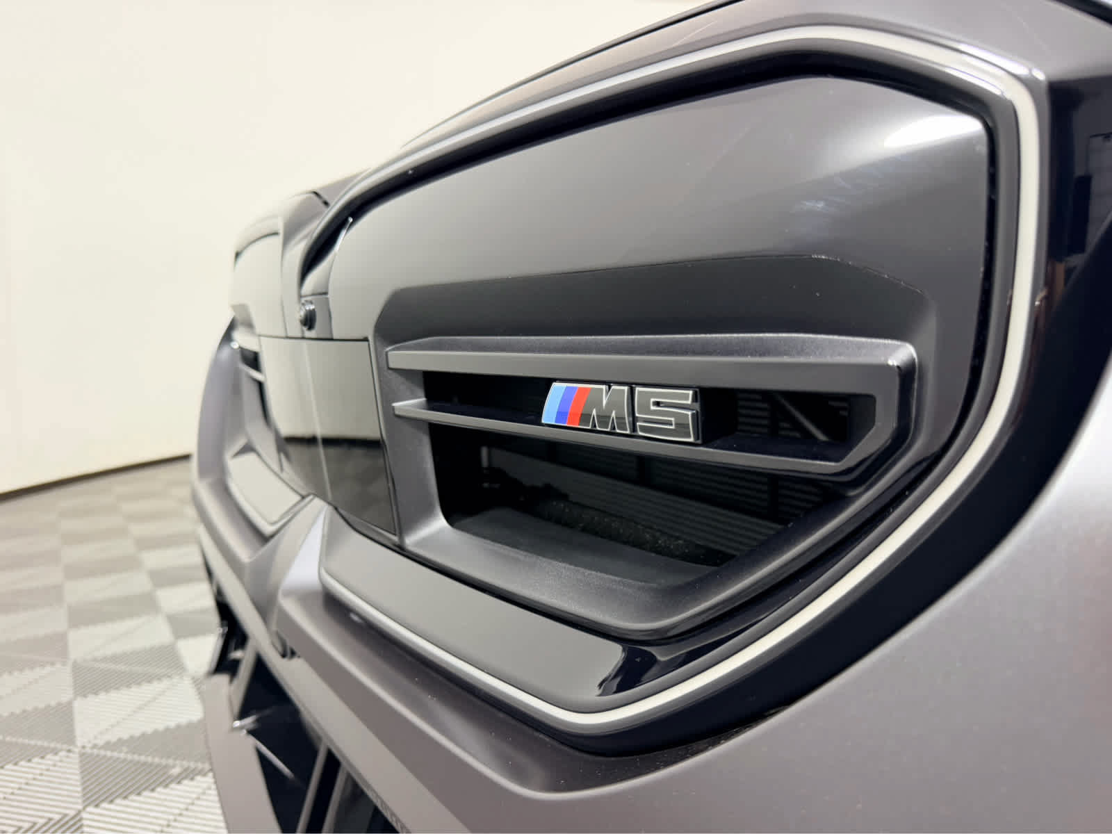 New 2027 BMW M5 Touring AWD/4WD image 9