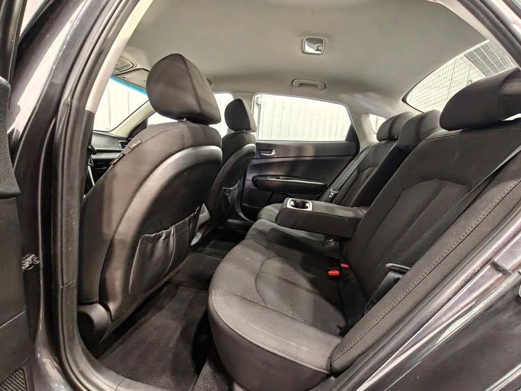 Used 2017 Kia Optima LX FWD image 28