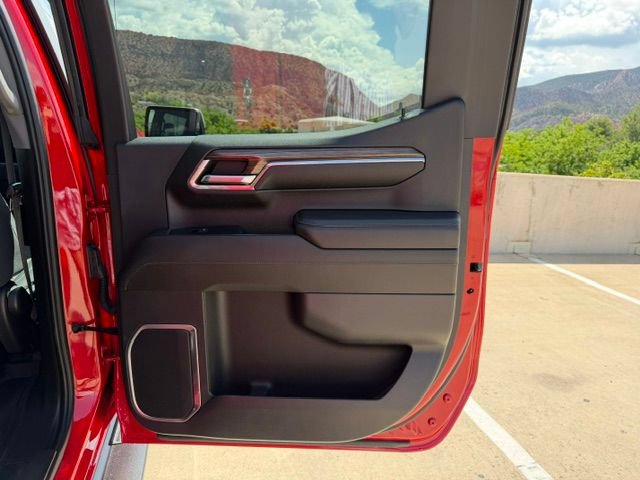 Used 2023 Chevrolet Silverado 1500 RST w/ Protection Package AWD/4WD image 17