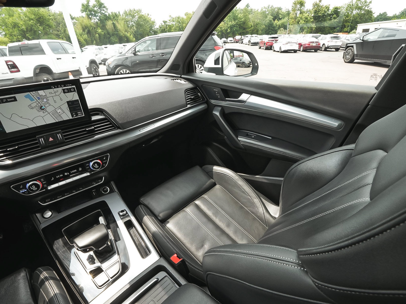 Used 2023 Audi Q5 2.0T Prestige w/ Prestige Package AWD/4WD image 49