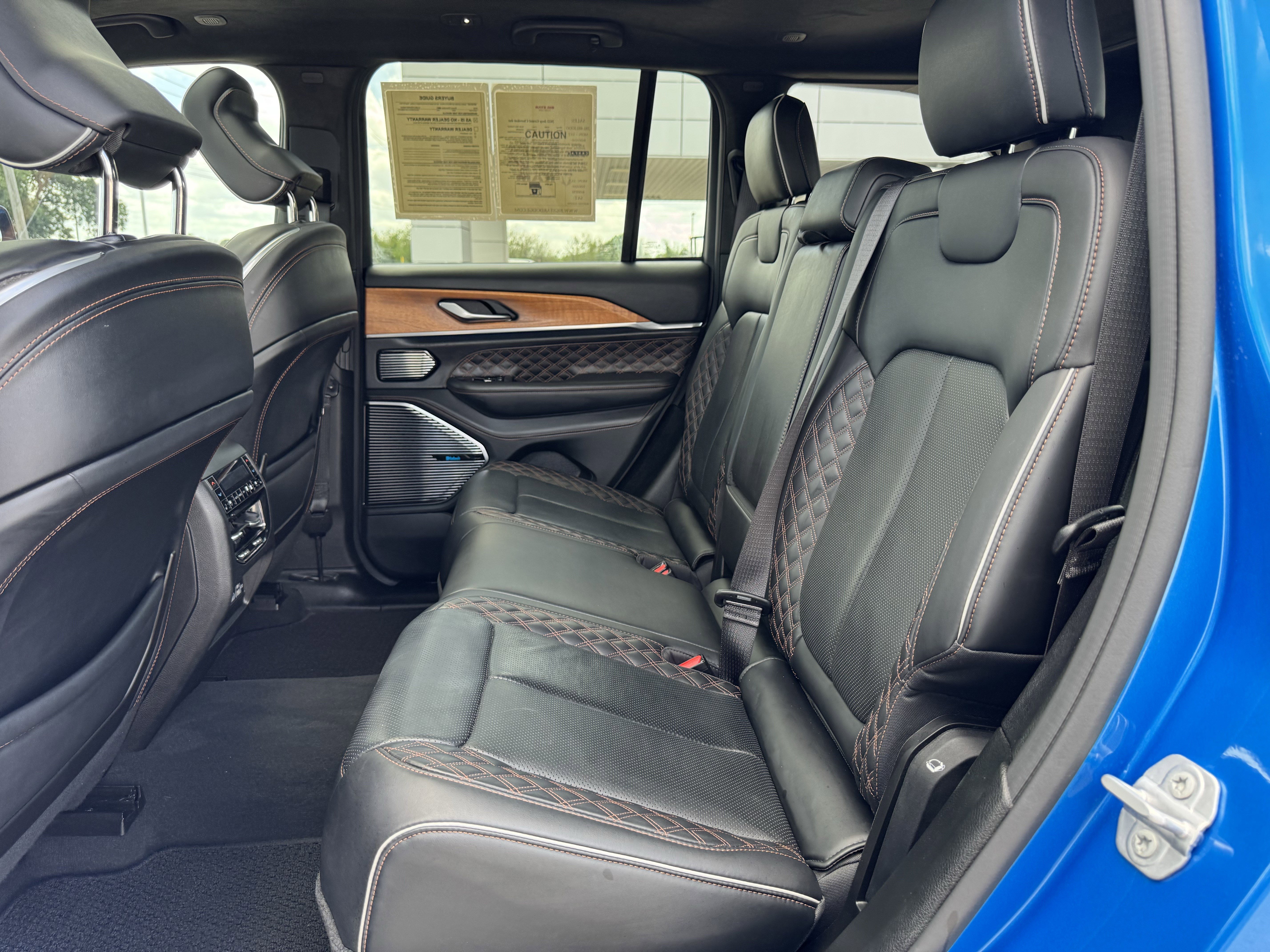 Used 2022 Jeep Grand Cherokee Summit image 30