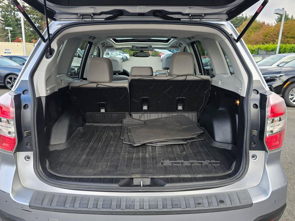 Used 2016 Subaru Forester 2.5i Limited w/ Popular Package #2 AWD/4WD image 15