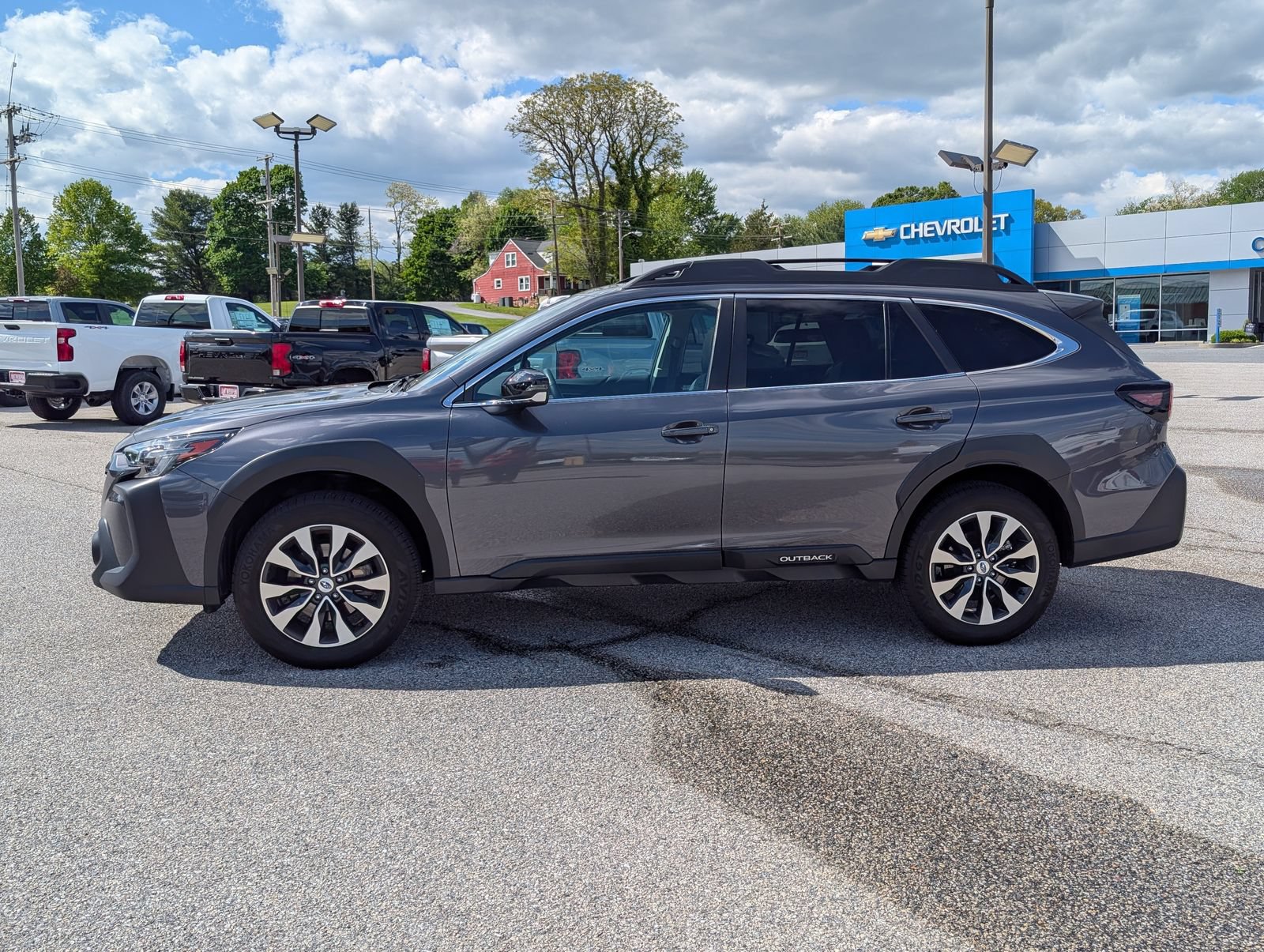 Used 2025 Subaru Outback Limited AWD/4WD image 6