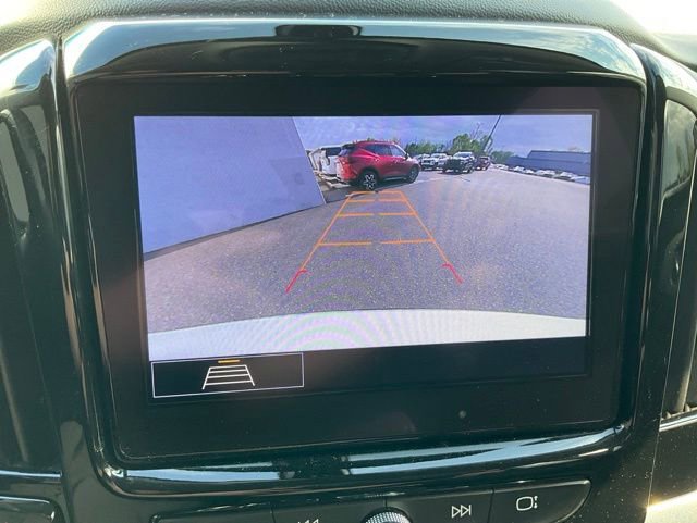 Used 2020 Chevrolet Traverse LT FWD image 18