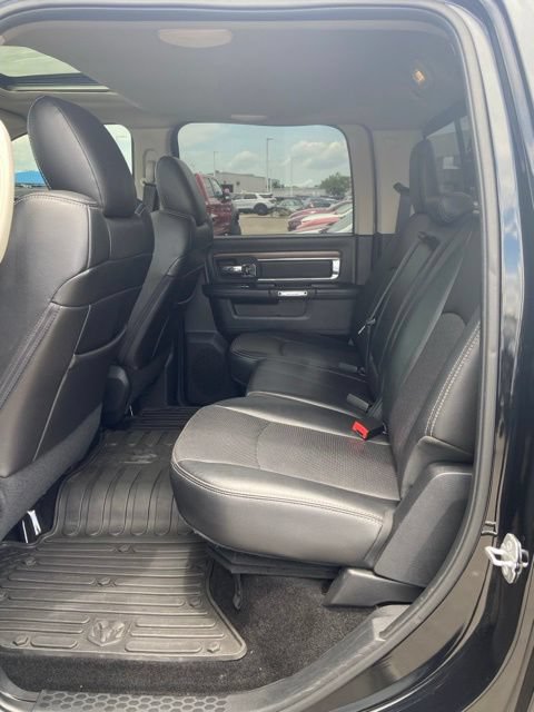 Used 2016 RAM 1500 Laramie w/ Convenience Group AWD/4WD image 6