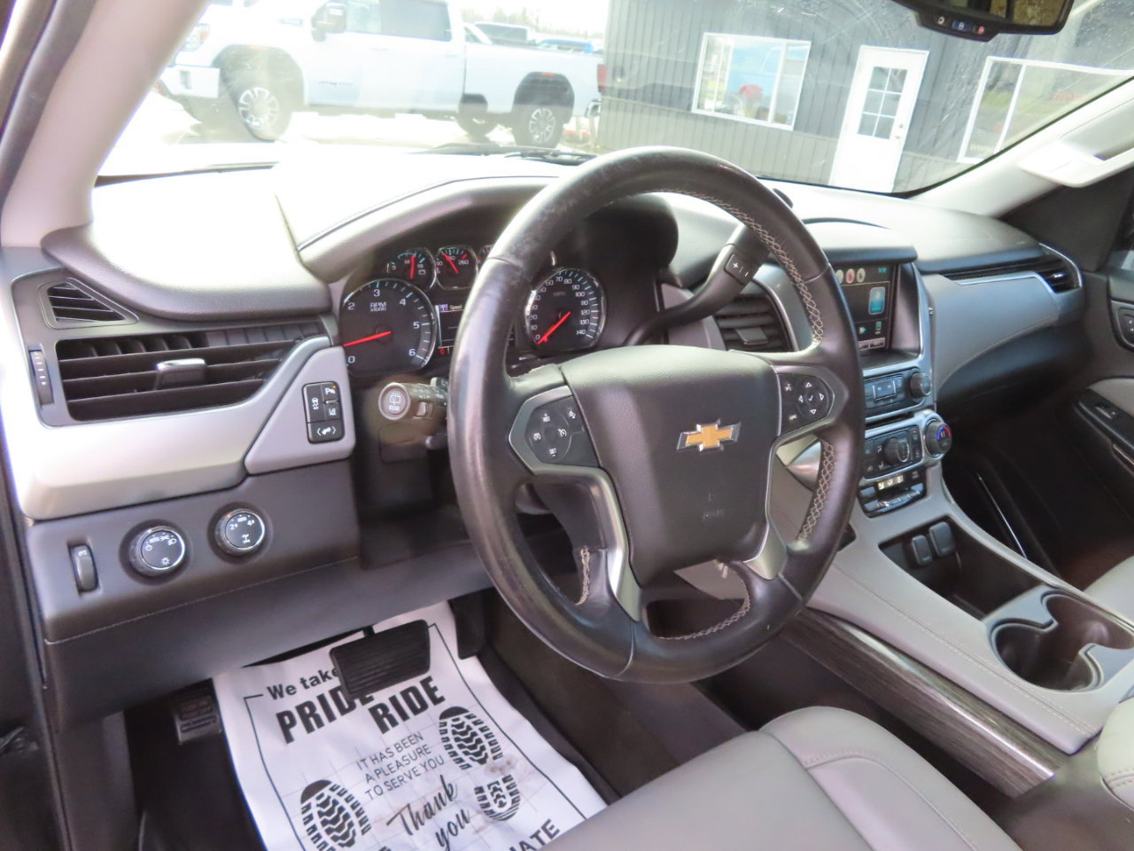 Used 2015 Chevrolet Tahoe LT image 30