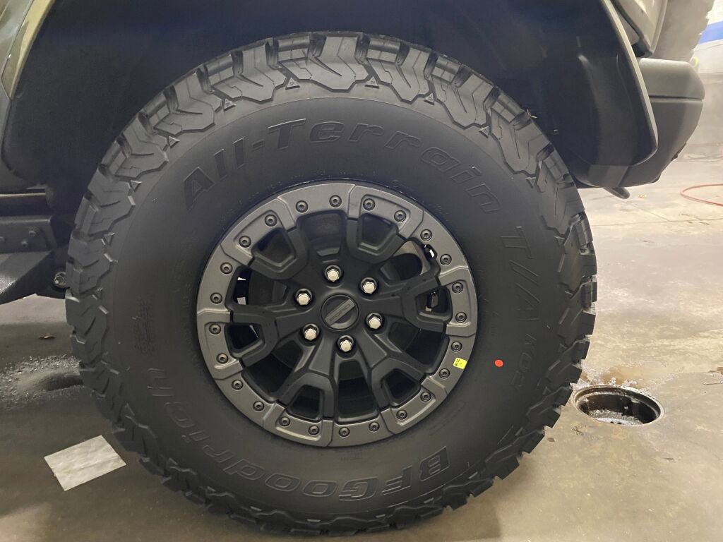 New 2025 Ford Bronco Raptor image 24