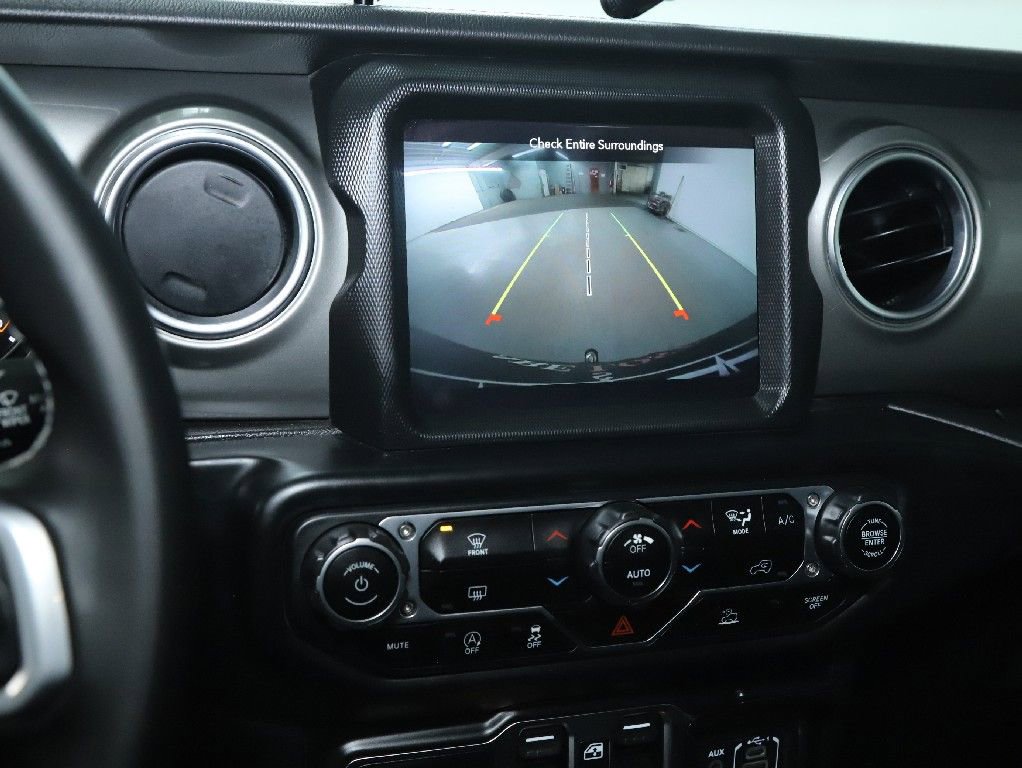 Used 2022 Jeep Wrangler Unlimited Sahara image 28