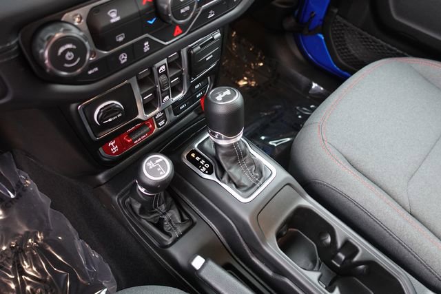New 2026 Jeep Wrangler Unlimited Rubicon w/ Technology Group AWD/4WD image 20