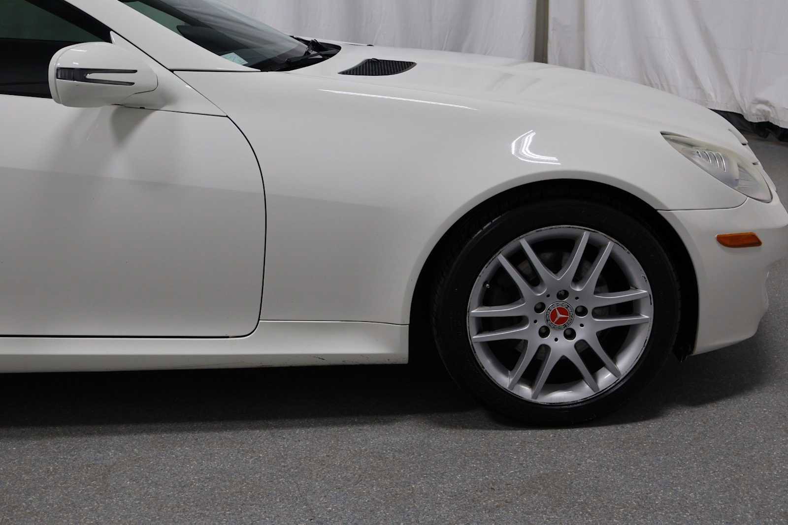 Used 2009 Mercedes-Benz SLK 300 image 11