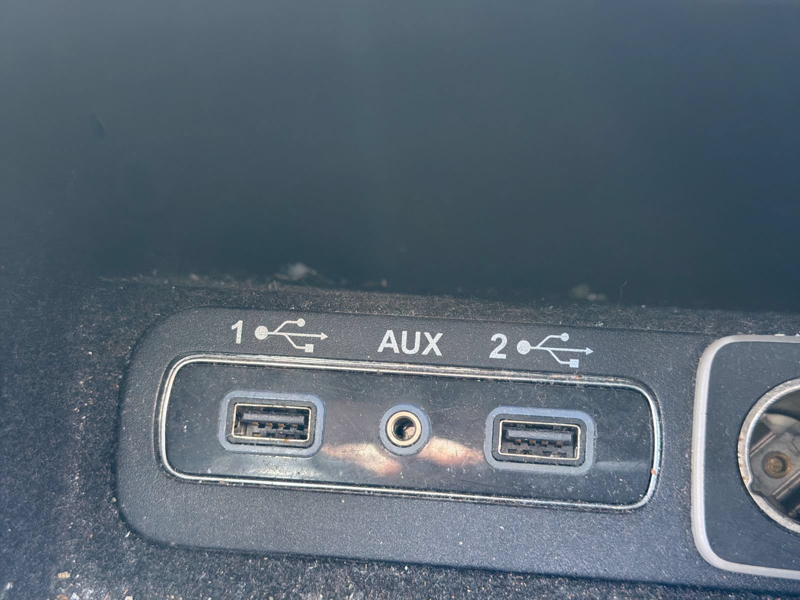 Used 2019 Jeep Grand Cherokee Altitude AWD/4WD image 31