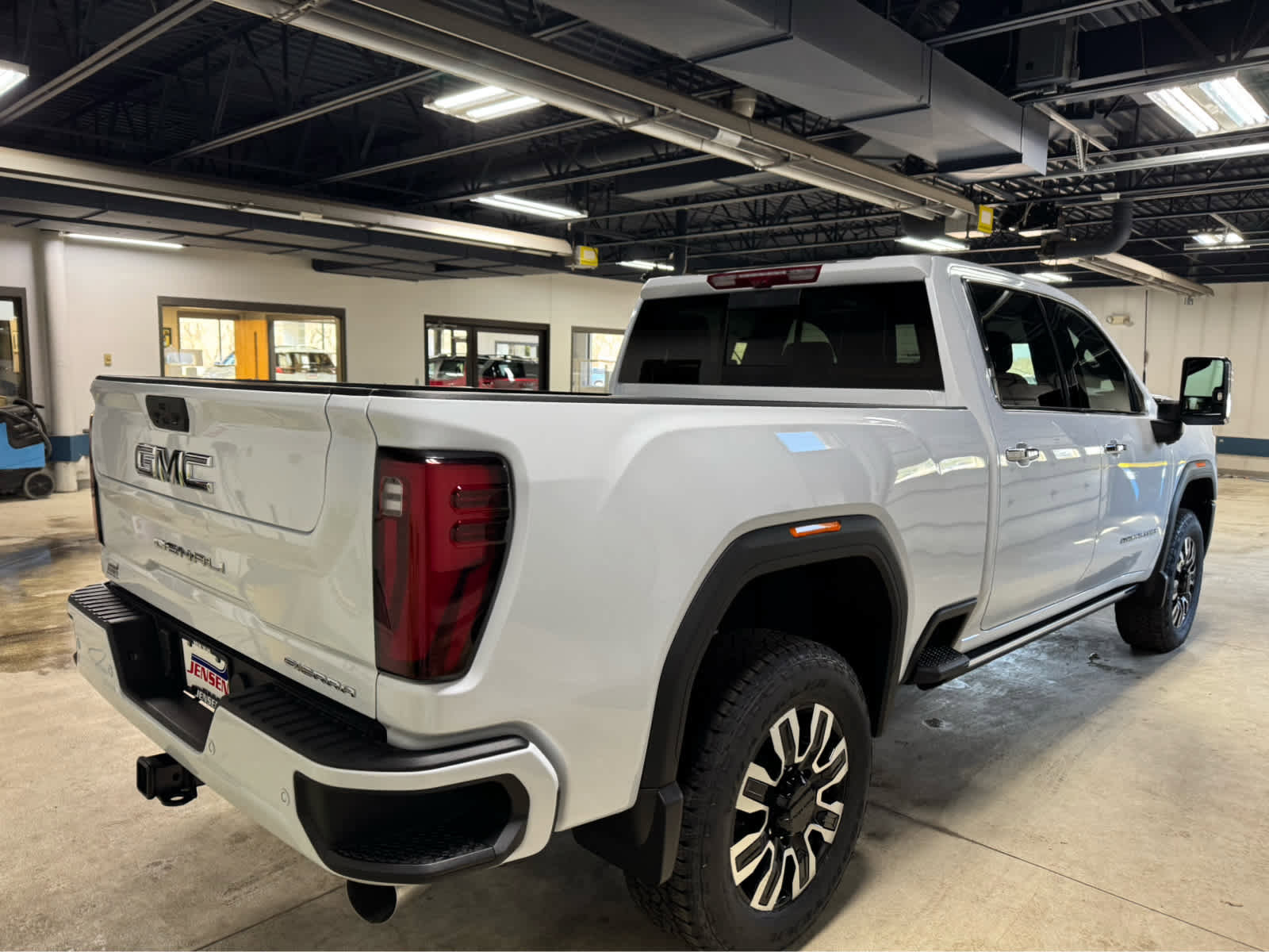 New 2026 GMC Sierra 3500 Denali Ultimate AWD/4WD image 4