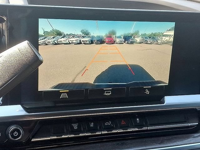 Used 2024 Chevrolet Silverado 2500 LTZ AWD/4WD image 17