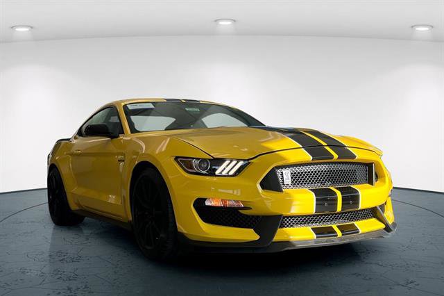 Certified 2017 Ford Mustang Shelby GT350 RWD image 2