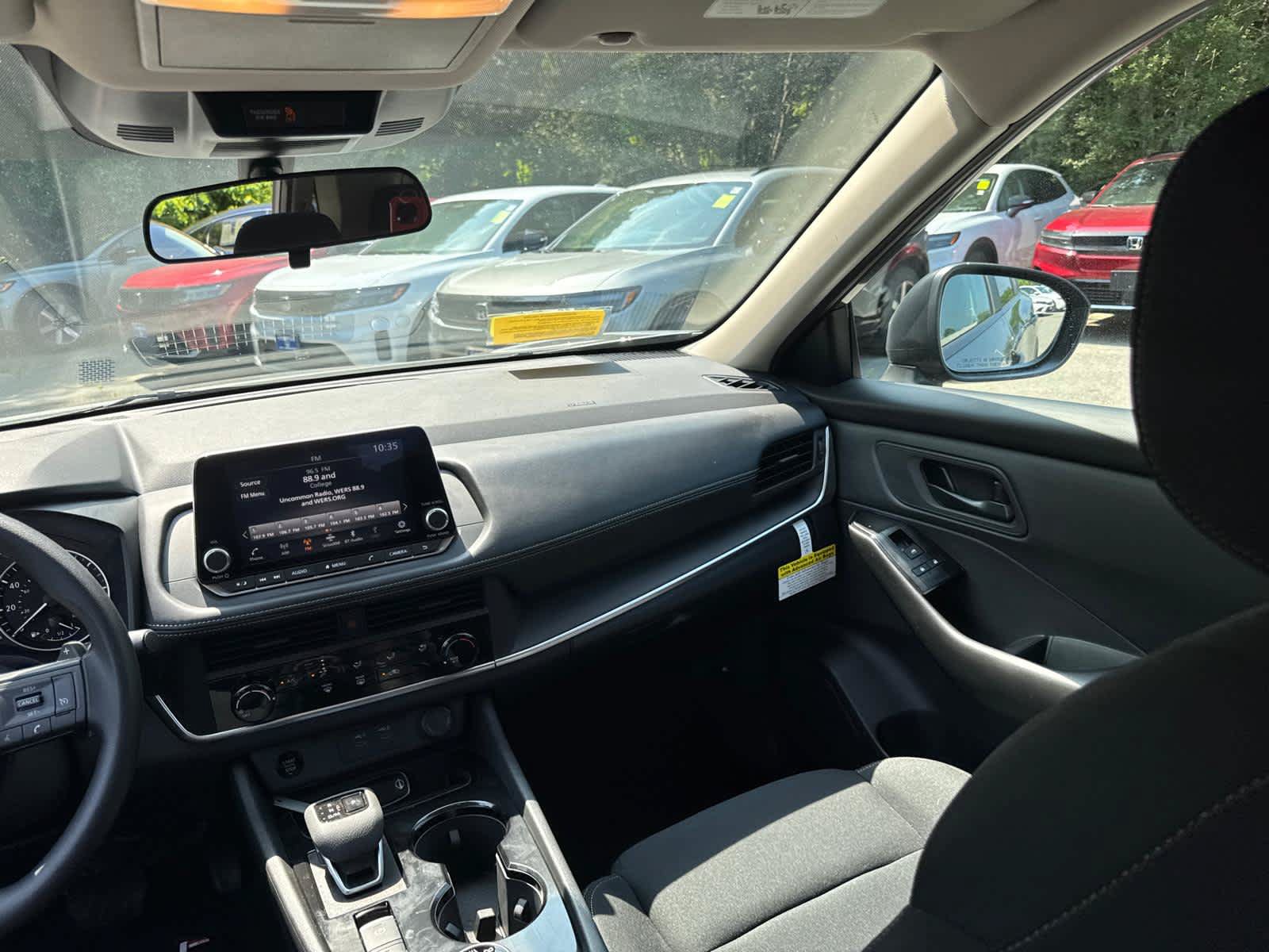 Used 2026 Nissan Rogue S AWD/4WD image 32
